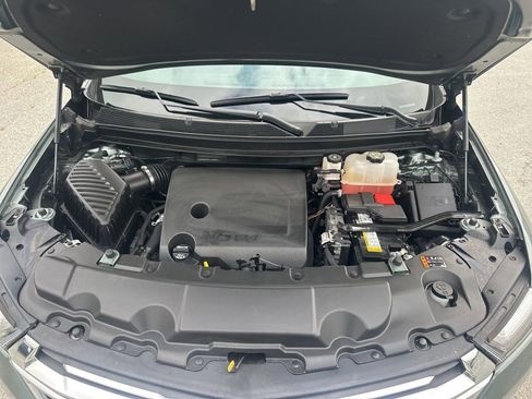 Used 2023 Chevrolet Traverse LT image 33