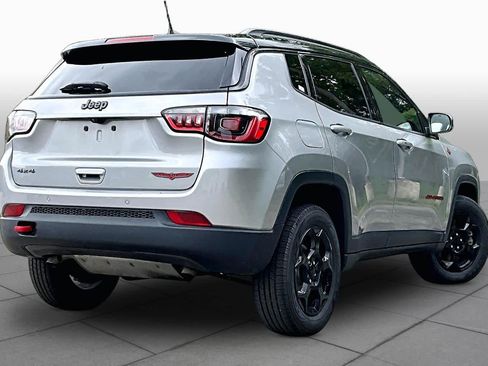 Used 2024 Jeep Compass Trailhawk AWD/4WD image 13