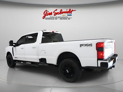 Used 2025 Ford F250 Lariat w/ Black Appearance Package AWD/4WD image 4