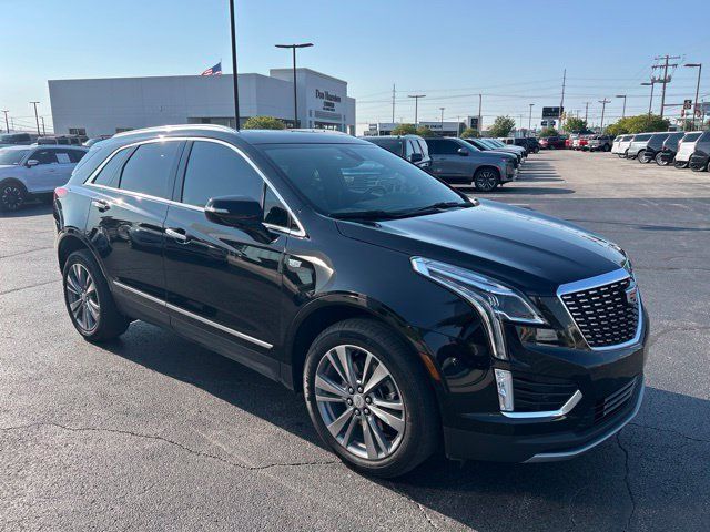 Used 2025 Cadillac XT5 Premium Luxury FWD image 4