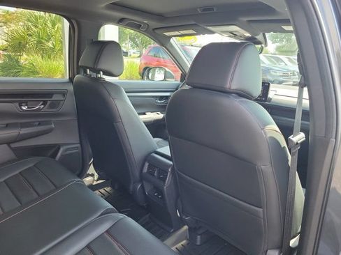Used 2025 Honda CR-V Sport-L image 9