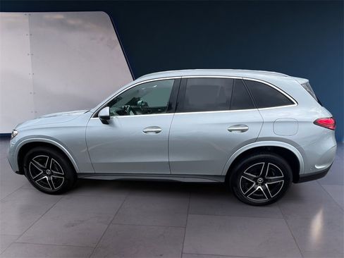 Certified 2025 Mercedes-Benz GLC 350e 4MATIC image 2