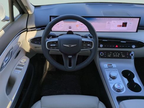 Used 2026 Genesis GV70 2.5T Select AWD/4WD image 17