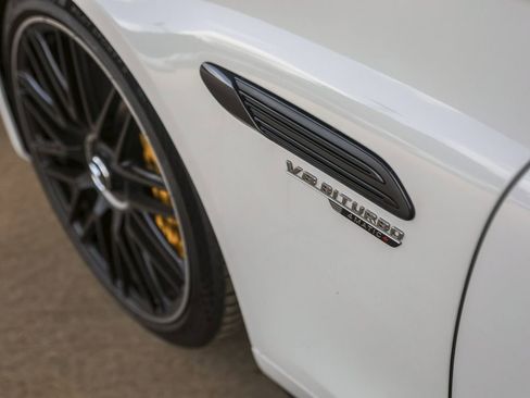 Used 2022 Mercedes-Benz SL 55 AMG 4MATIC image 15