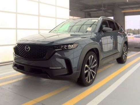 Used 2025 MAZDA CX-50 AWD 2.5 S w/ Premium Plus Pkg image 3