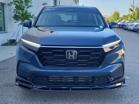 Used 2025 Honda CR-V EX-L image 2
