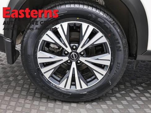 Used 2023 Nissan Rogue SV w/ SV Premium B Package AWD/4WD image 30