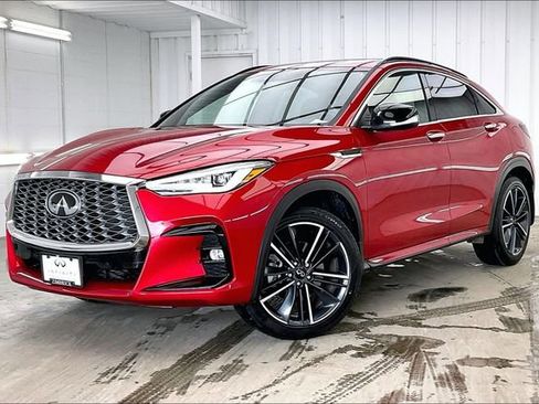 Certified 2024 INFINITI QX55 Essential image 2