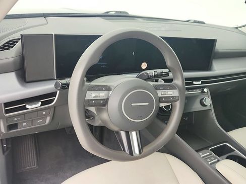 Used 2024 Hyundai Sonata SEL FWD image 16