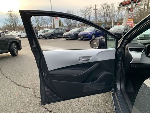 New 2026 Toyota Corolla SE image 17