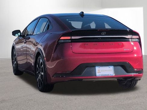 New 2026 Toyota Prius Plug-In Hybrid image 8