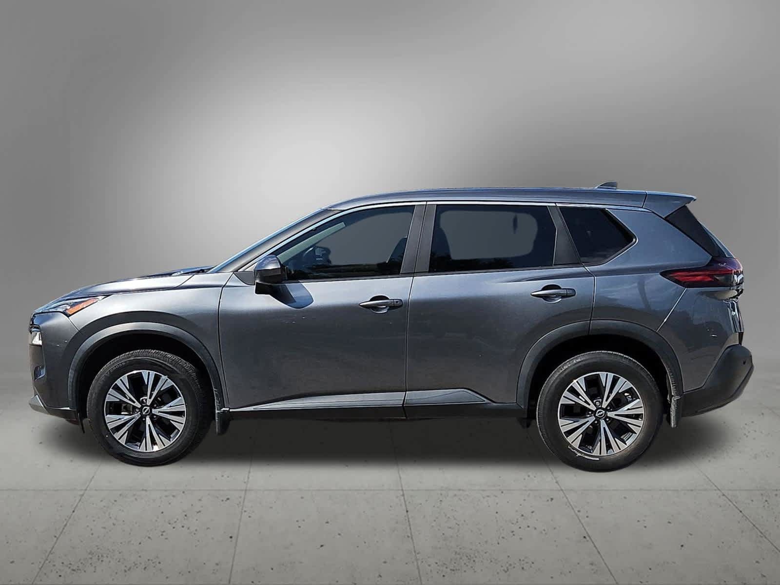 Used 2023 Nissan Rogue SV FWD image 28