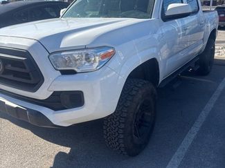 Used 2021 Toyota Tacoma SR video 1