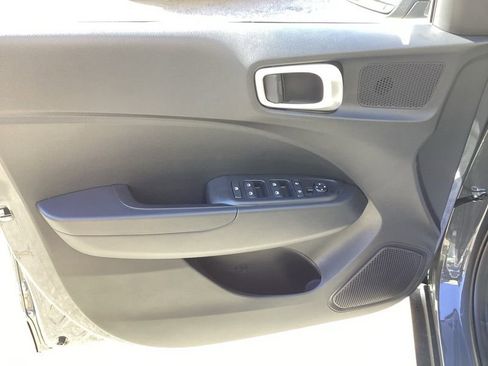New 2026 Hyundai Venue SEL FWD image 23