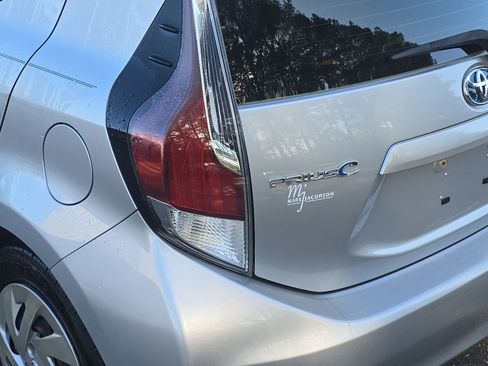 Used 2016 Toyota Prius C Four image 31