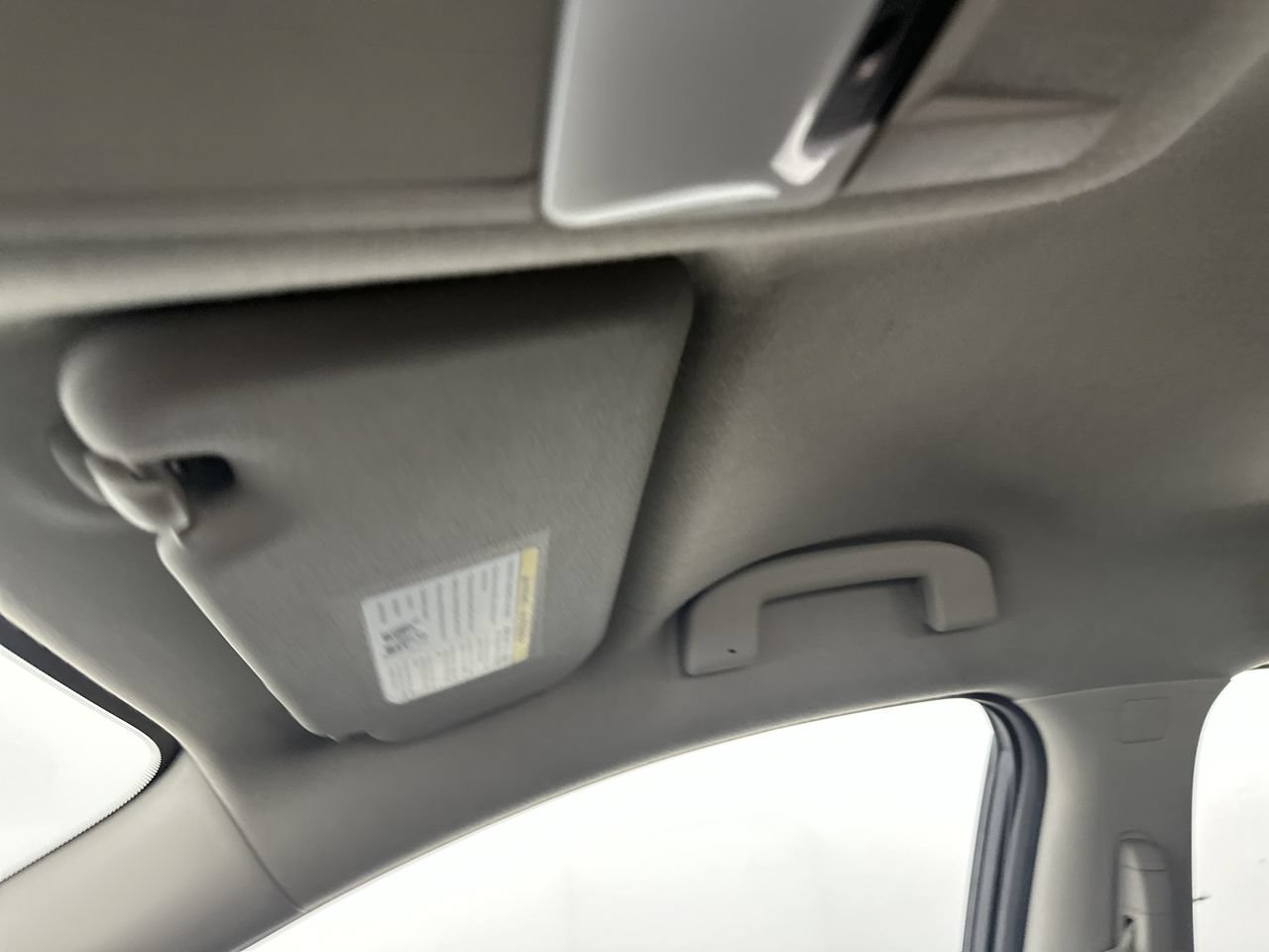 Used 2025 Nissan Sentra SR FWD image 10