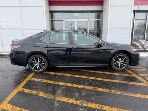 Certified 2023 Toyota Camry SE image 4