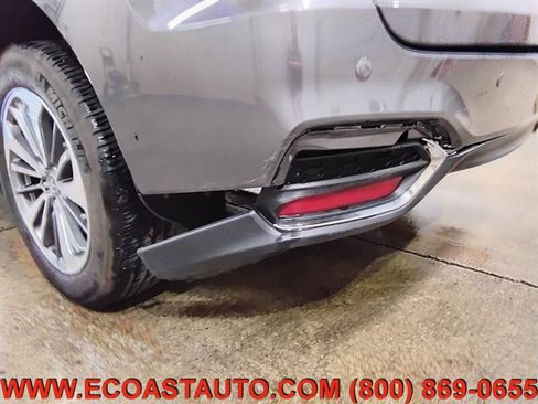 Used 2018 Acura RDX AWD w/ Advance Package image 17