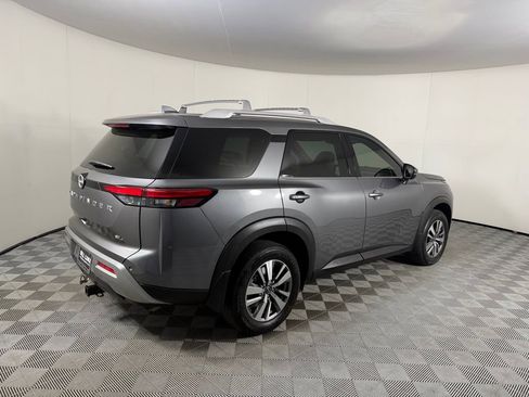 Used 2023 Nissan Pathfinder SL image 8