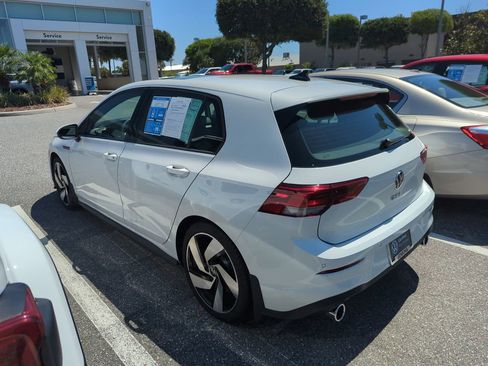 Certified 2023 Volkswagen GTI SE FWD image 3