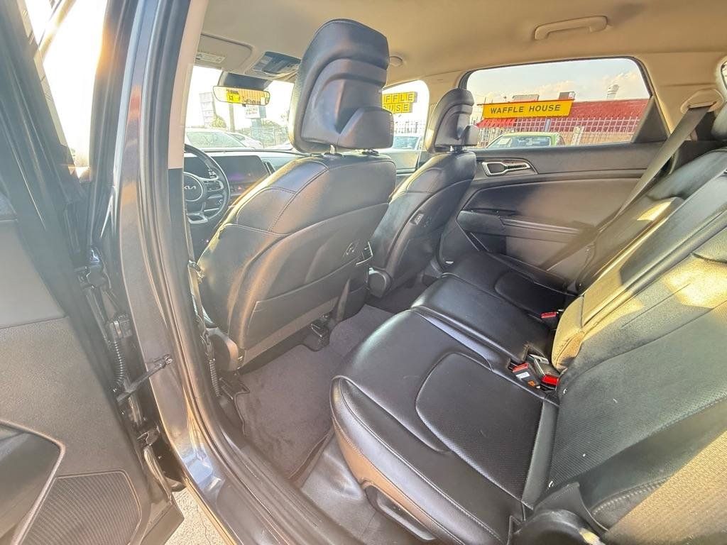 Used 2023 Kia Sportage EX FWD image 15