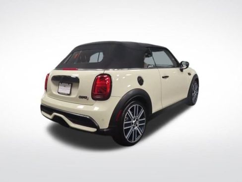 Used 2022 MINI Cooper S image 5
