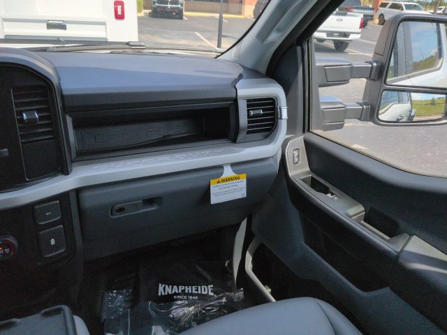 New 2027 Ford F350 XL w/ XL Chrome Package AWD/4WD image 16