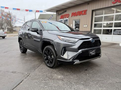 Used 2022 Toyota RAV4 XSE image 2