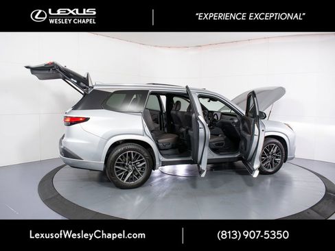 Used 2025 Lexus TX 350 FWD w/ Technology Package image 17