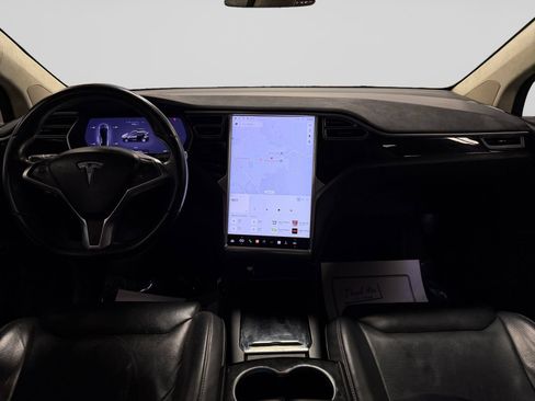Used 2016 Tesla Model X 75D AWD/4WD image 17
