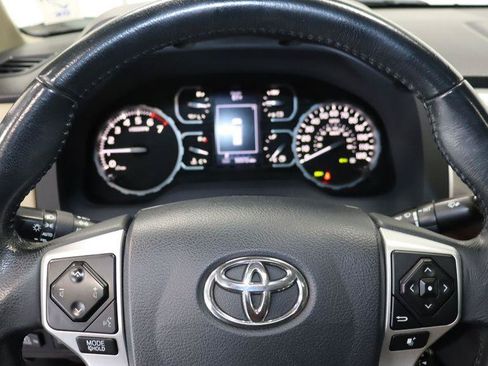 Used 2019 Toyota Tundra Limited w/ Limited Premium Package AWD/4WD image 18