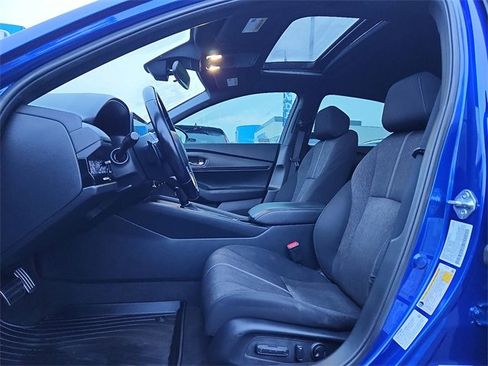 Used 2023 Honda Accord Sport image 13