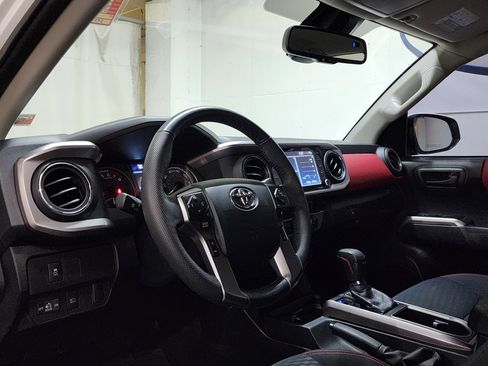 Used 2023 Toyota Tacoma SR5 image 12