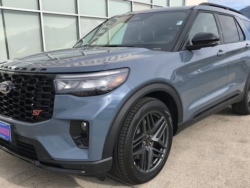 New 2025 Ford Explorer ST w/ Sun And Sound Package image 3