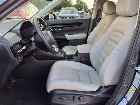 Used 2025 Honda CR-V EX-L image 18