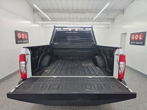Used 2020 Ford F250 XL w/ Power Equipment Group AWD/4WD image 6