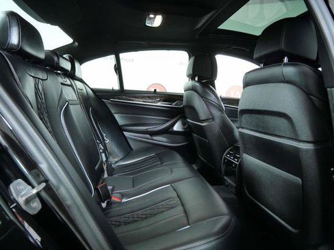 Used 2020 BMW M550i xDrive w/ Executive Package AWD/4WD image 14
