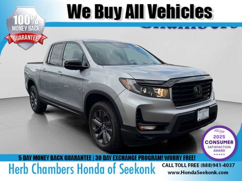 Used 2023 Honda Ridgeline Sport image 1
