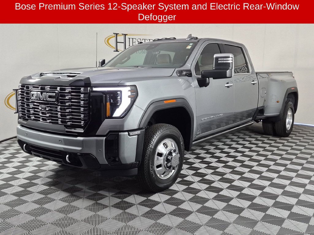 Used 2025 GMC Sierra 3500 Denali Ultimate AWD/4WD image 9