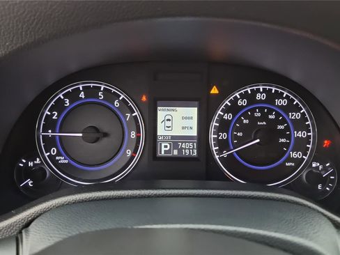 Used 2012 INFINITI G37 x w/ Premium Pkg image 15