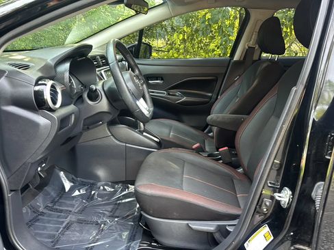 Used 2020 Nissan Versa SR w/ Convenience Package FWD image 10