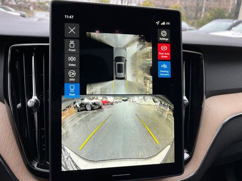 New 2026 Volvo XC60 B5 Plus w/ Protection Package Premier image 16