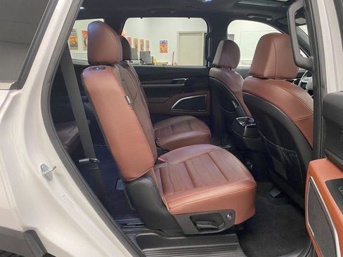 Used 2024 Kia Telluride SX image 14