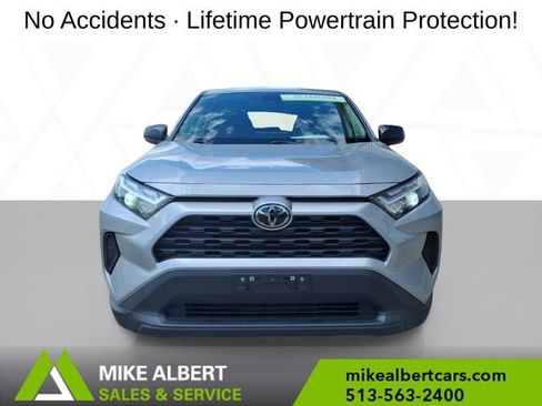 Used 2023 Toyota RAV4 LE AWD/4WD image 2