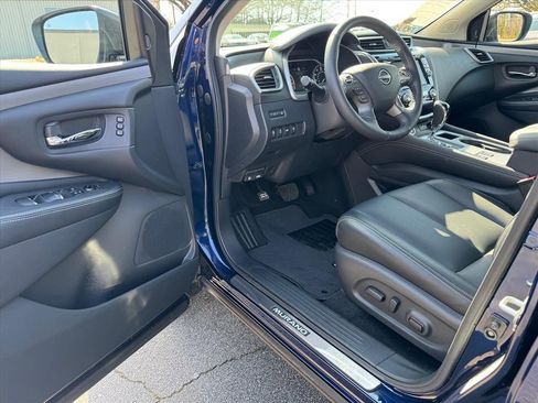 Used 2024 Nissan Murano SL image 15