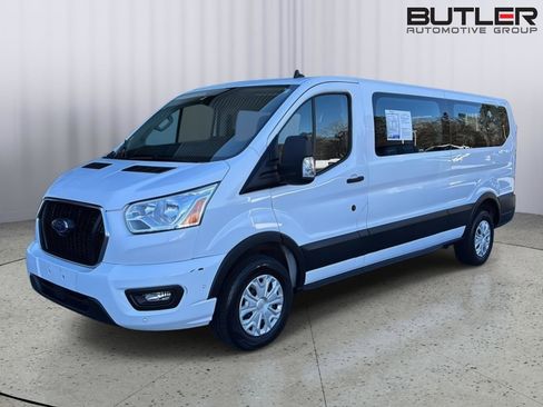 Used 2022 Ford Transit 350 XLT image 2