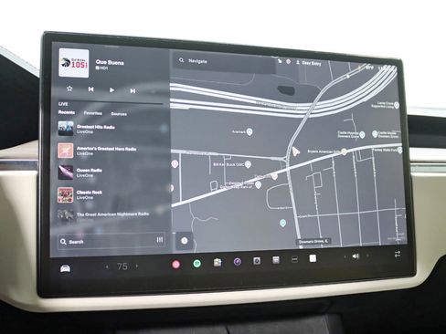 Used 2021 Tesla Model S Long Range image 16