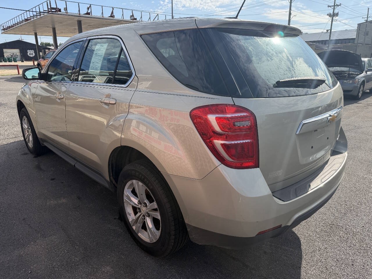 Used 2016 Chevrolet Equinox LS FWD image 4