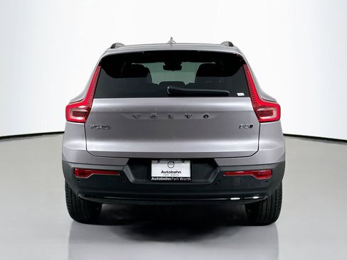 New 2026 Volvo XC40 B5 Ultra w/ Protection Package Premier image 6