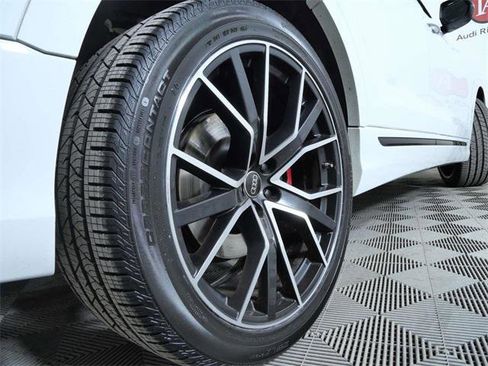 Used 2023 Audi SQ8 Prestige w/ Prestige Package image 9